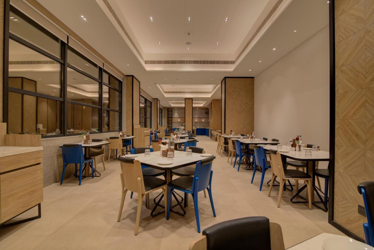 7 Apple Hotel Nashik Dış mekan fotoğraf