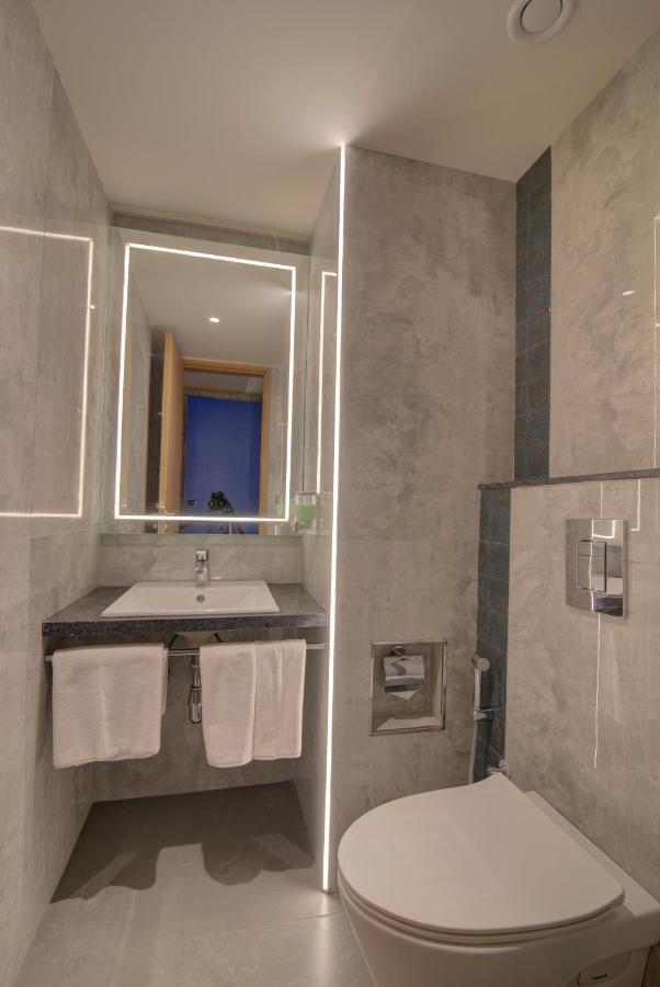 7 Apple Hotel Nashik Dış mekan fotoğraf