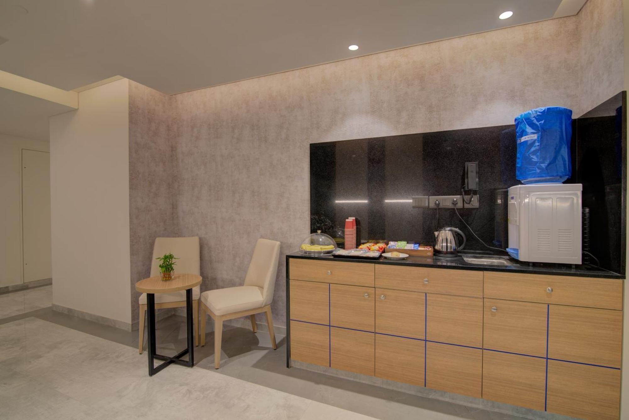 7 Apple Hotel Nashik Dış mekan fotoğraf